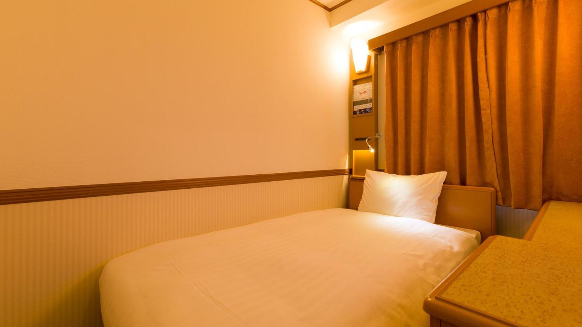 Toyoko Inn Himeji Eki Shinkansen Minami Guchi Pokój zdjęcie