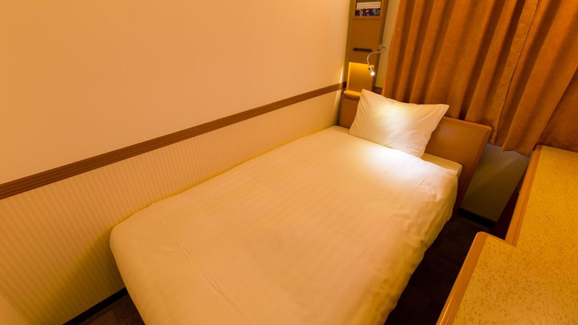 Toyoko Inn Himeji Eki Shinkansen Minami Guchi Pokój zdjęcie